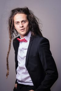 Elouen dreads grimace costume